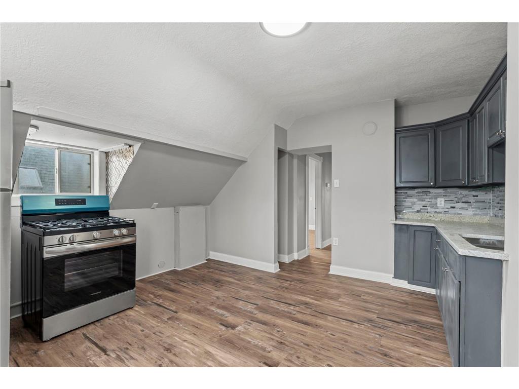 275 Western Avenue S Saint Paul MN 55102 7024621 image30