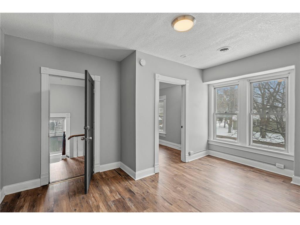 275 Western Avenue S Saint Paul MN 55102 7024621 image32