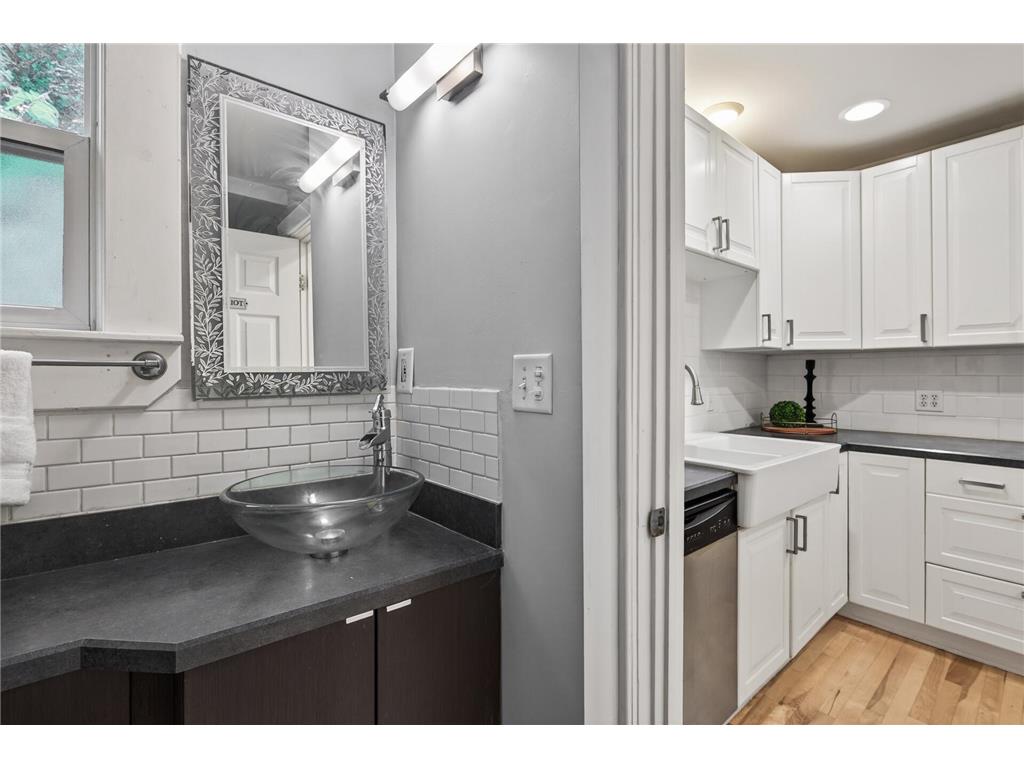 2750 Buchanan Street NE Minneapolis MN 55418 7072920 image24