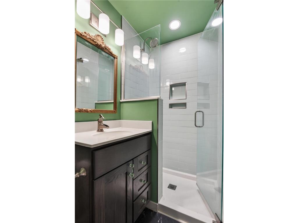 2750 Buchanan Street NE Minneapolis MN 55418 7072920 image31