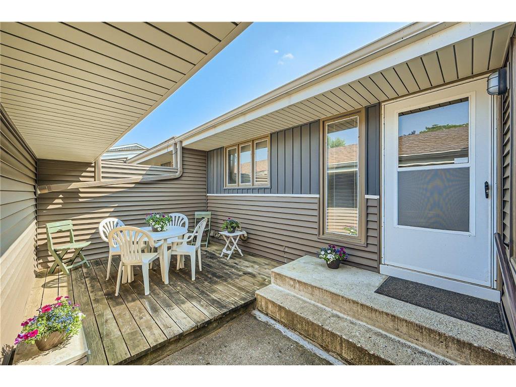 2750 Dale Street N #40 Roseville MN 55113 6564205 image1