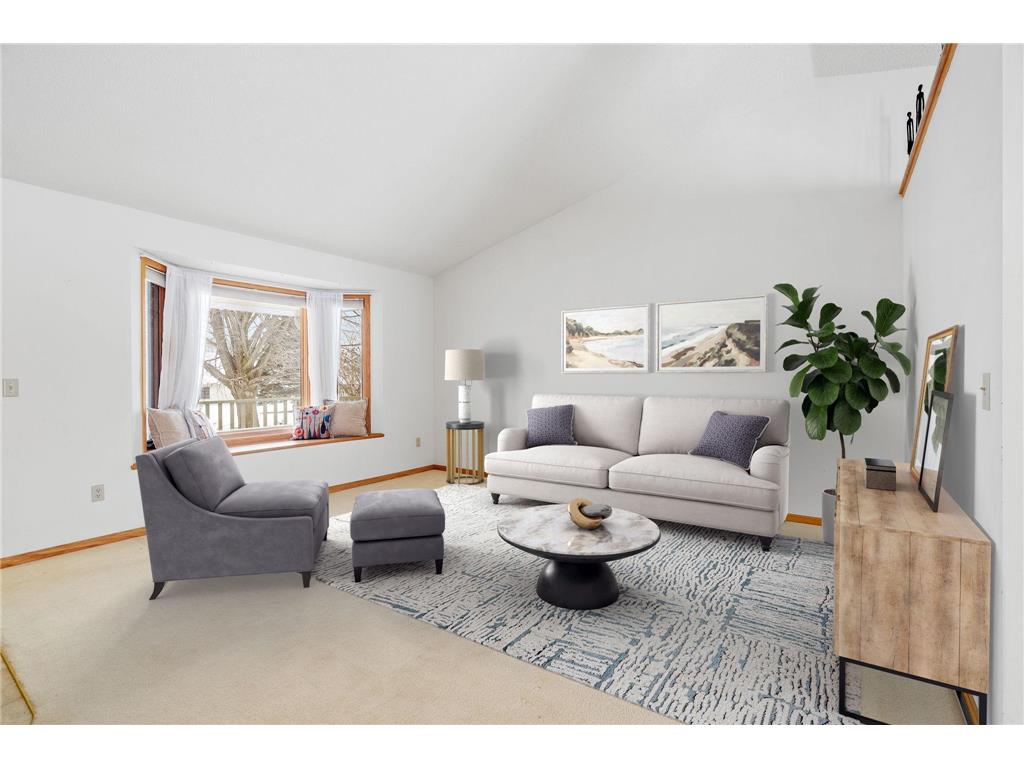 2750 Jordan Drive Woodbury MN 55125 6658065 image1