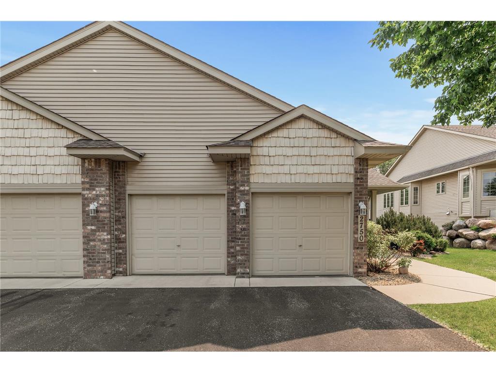 2750 Park View Court Little Canada MN 55117 6724667 image1