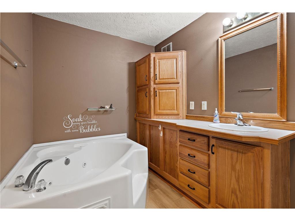 27509 742nd Avenue Dassel MN 55325 - Big Swan 7058314 image16