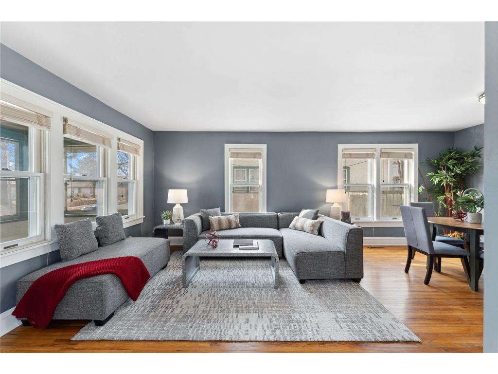 2751 Sheridan Avenue N Minneapolis MN 55411 6701345 image1