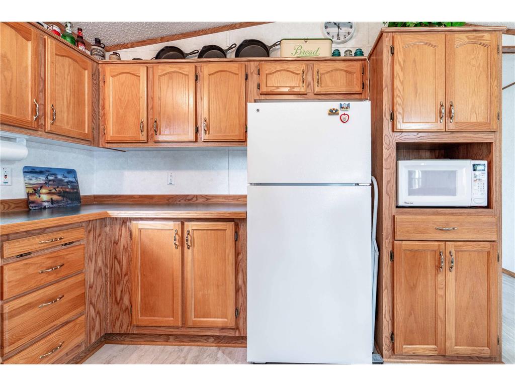 27513 340th Avenue Underwood MN 56586 - East Lost Lake 7076729 image26