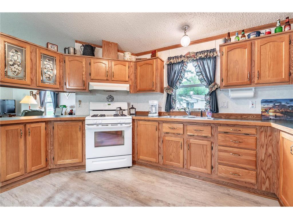 27513 340th Avenue Underwood MN 56586 - East Lost Lake 7076729 image27