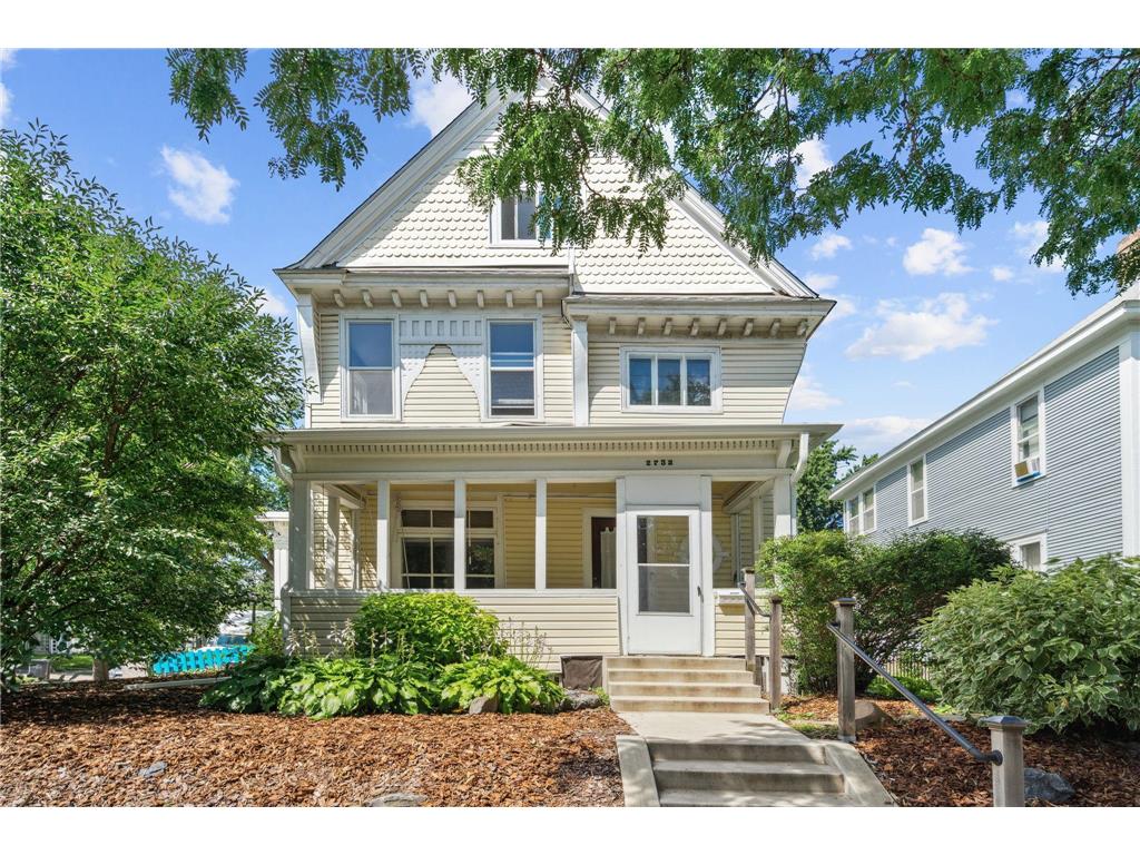 2752 Bryant Avenue S Minneapolis MN 55408 6580101 image1