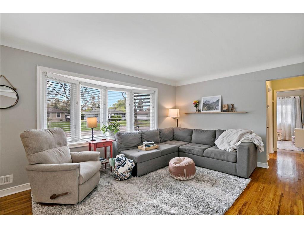 2753 Delaware Avenue North Saint Paul MN 55109 7070700 image19