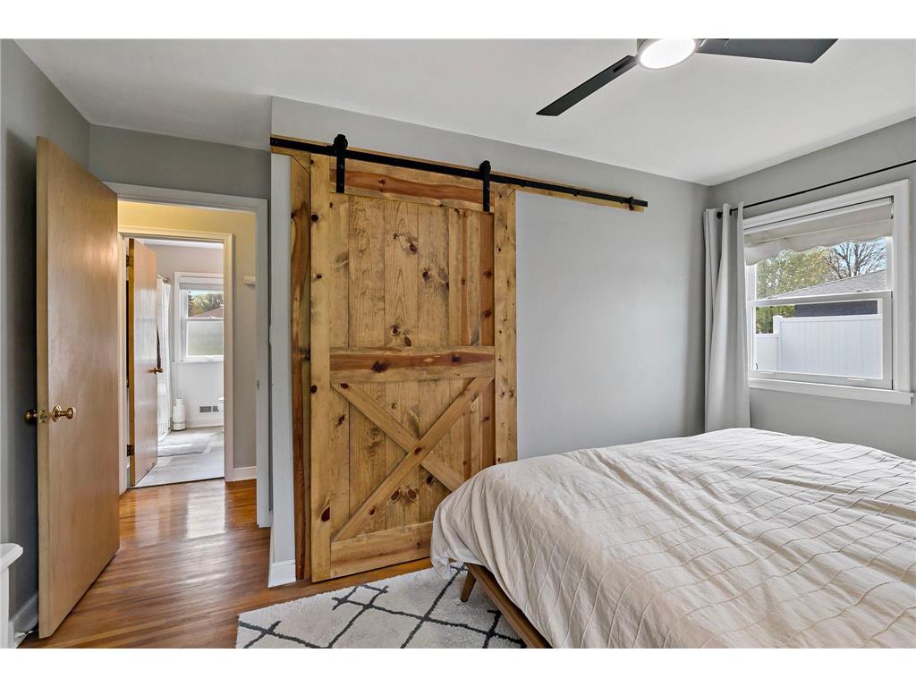 2753 Delaware Avenue North Saint Paul MN 55109 7070700 image31