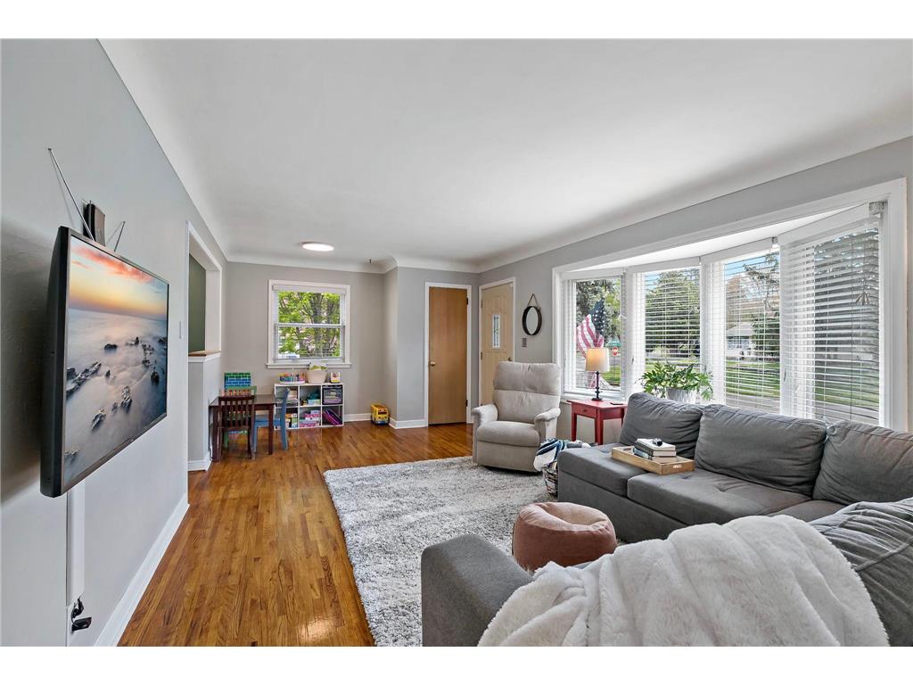 2753 Delaware Avenue North Saint Paul MN 55109 7070700 image36