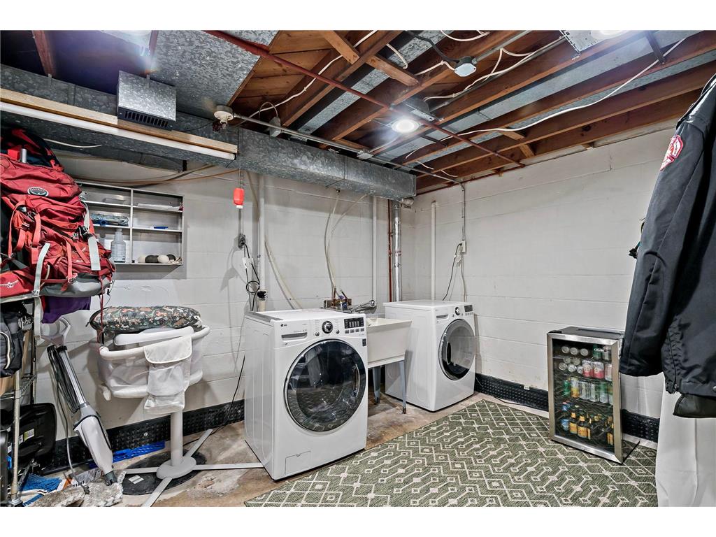 2753 Delaware Avenue North Saint Paul MN 55109 7070700 image38
