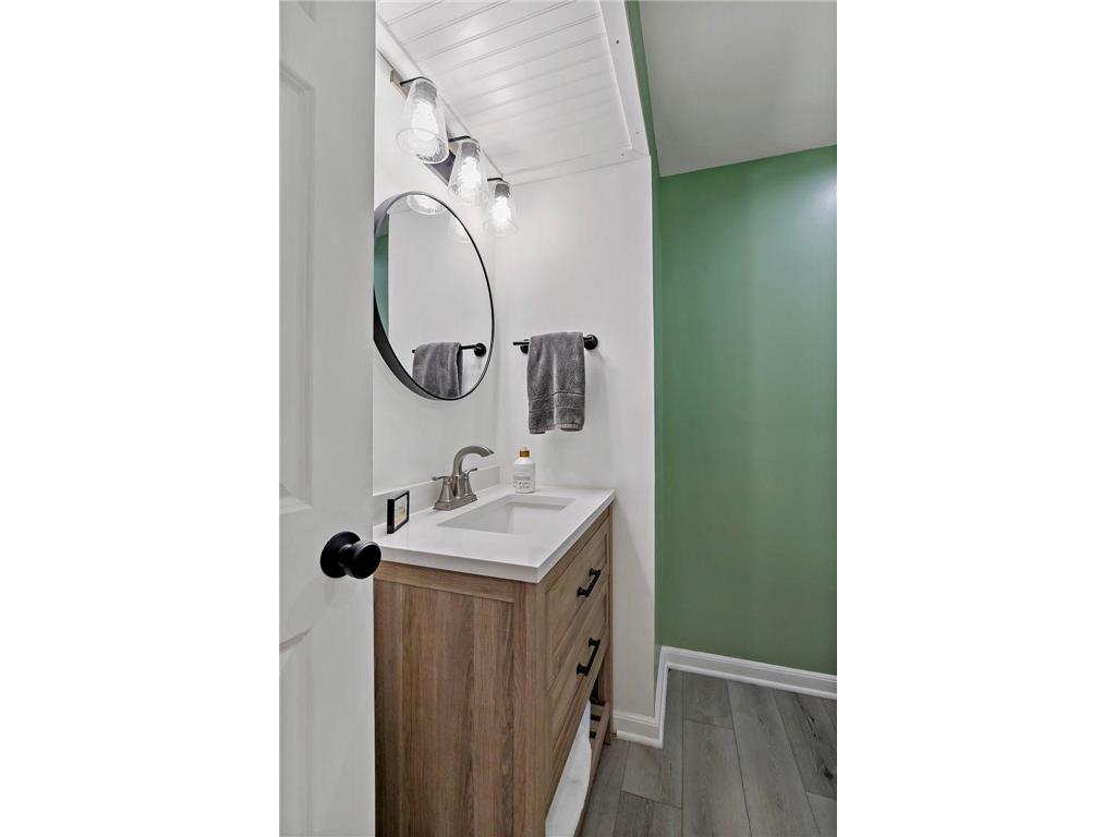 2753 Delaware Avenue North Saint Paul MN 55109 7070700 image40