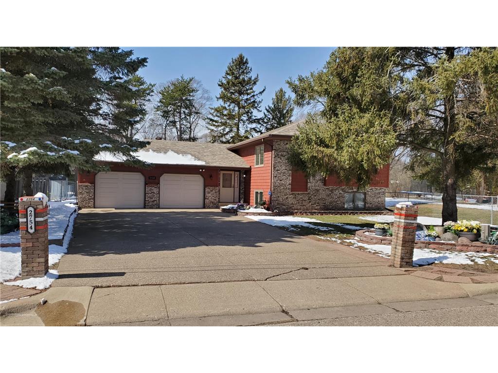 2754 Hamlet Avenue N Oakdale MN 55128 6508517 image1