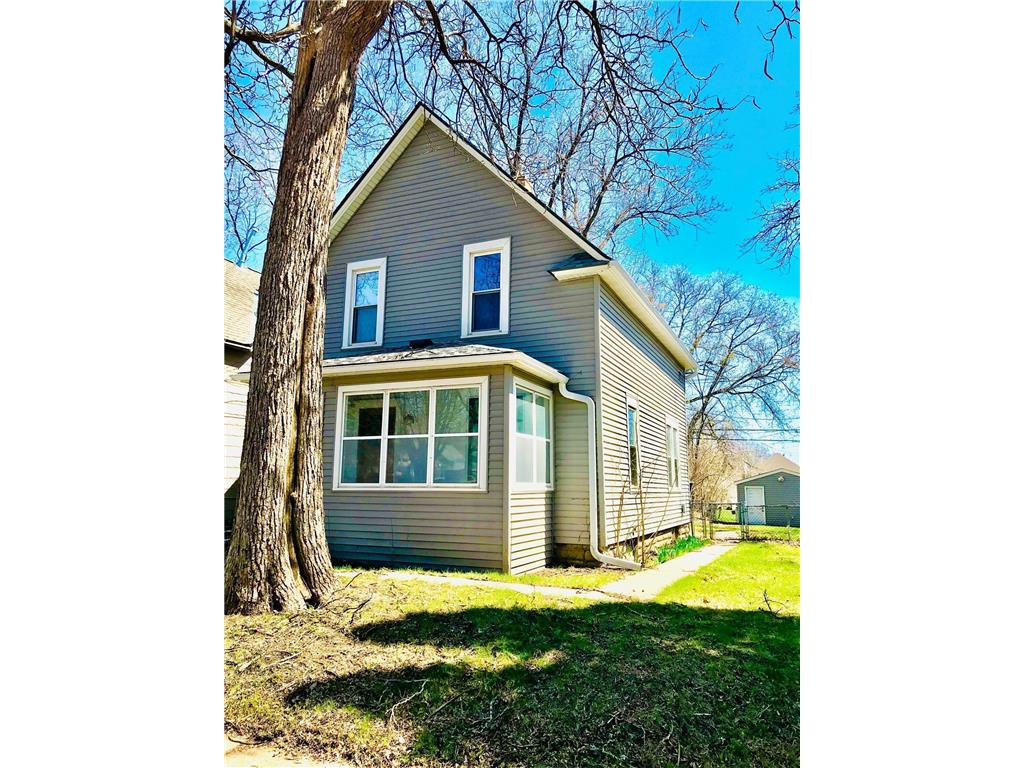 2754 Queen Avenue N Minneapolis MN 55411 6364095 image1