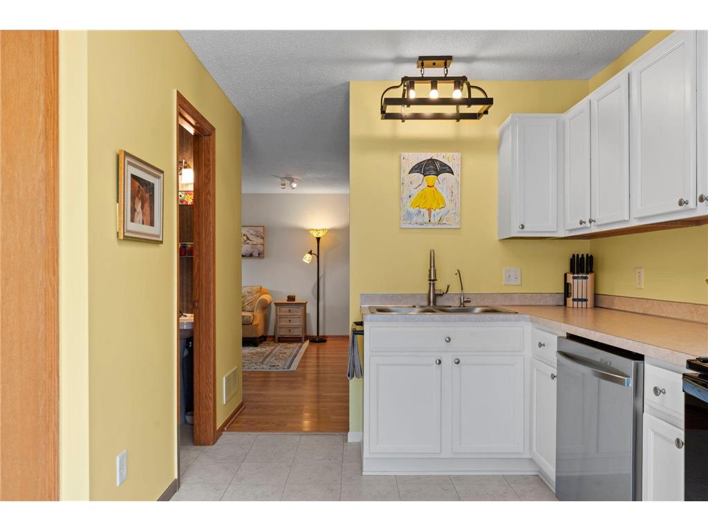2754 Wagon Wheel Trail Chaska MN 55318 7112068 image17