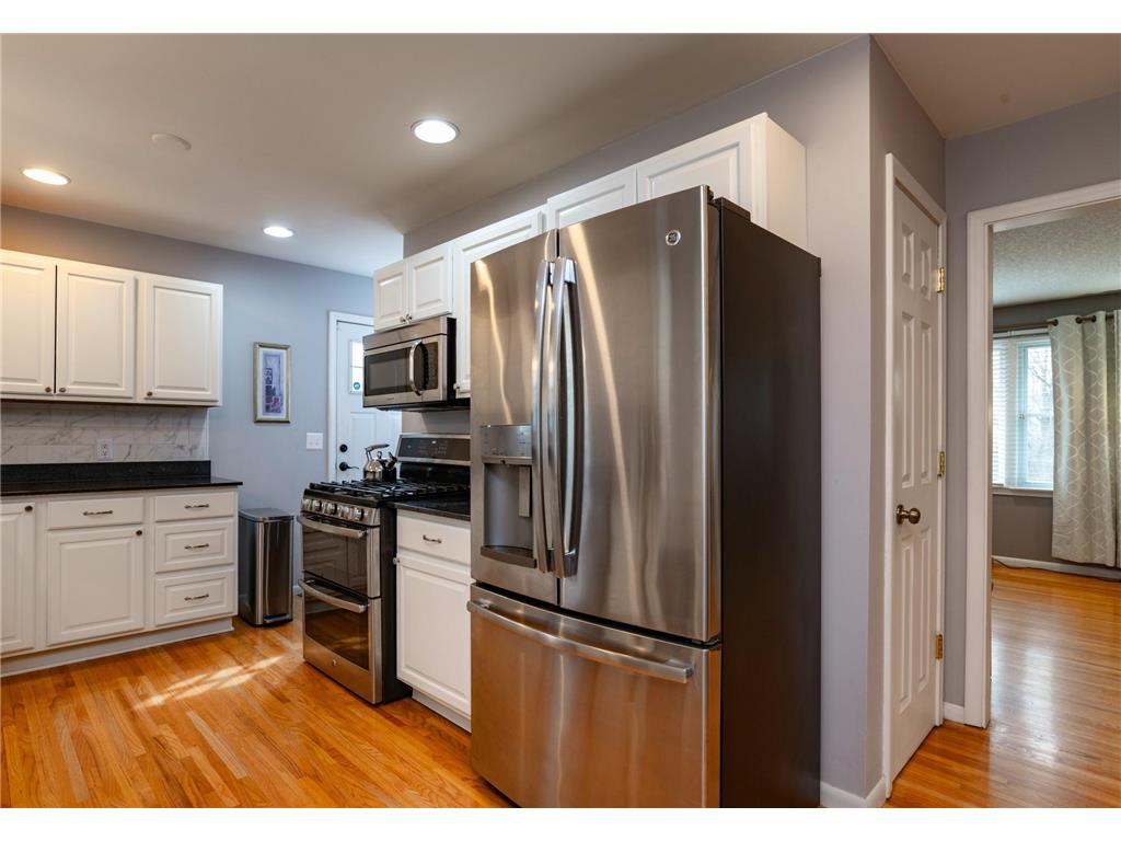 2755 Blackstone Avenue Saint Louis Park MN 55416 7044214 image14