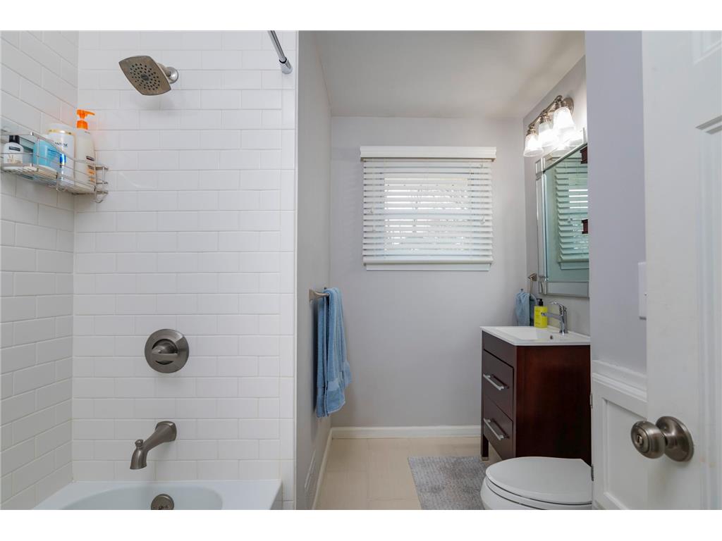 2755 Blackstone Avenue Saint Louis Park MN 55416 7044214 image18