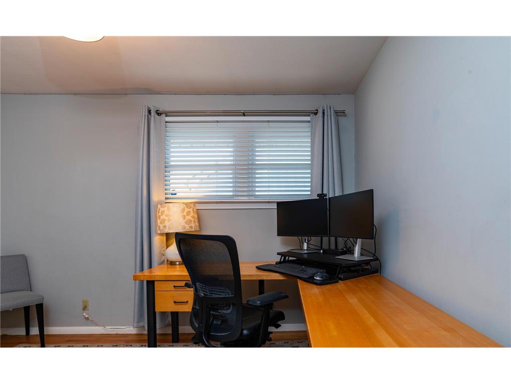 2755 Blackstone Avenue Saint Louis Park MN 55416 7044214 image21