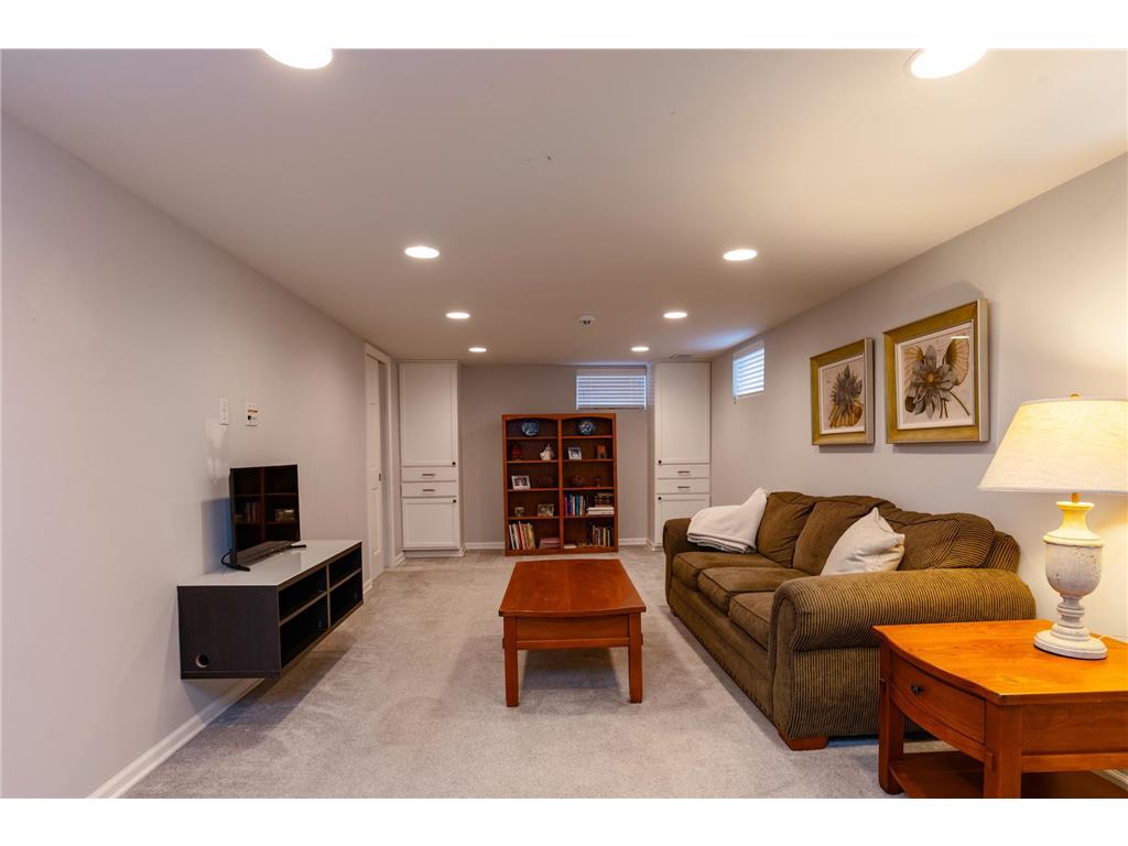 2755 Blackstone Avenue Saint Louis Park MN 55416 7044214 image26