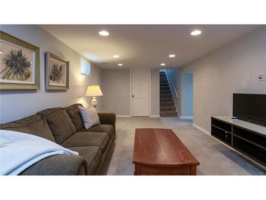 2755 Blackstone Avenue Saint Louis Park MN 55416 7044214 image28