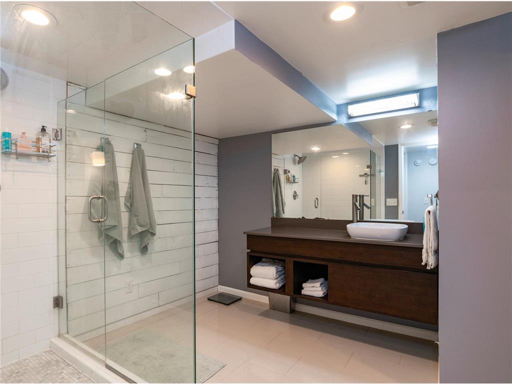 2755 Blackstone Avenue Saint Louis Park MN 55416 7044214 image29