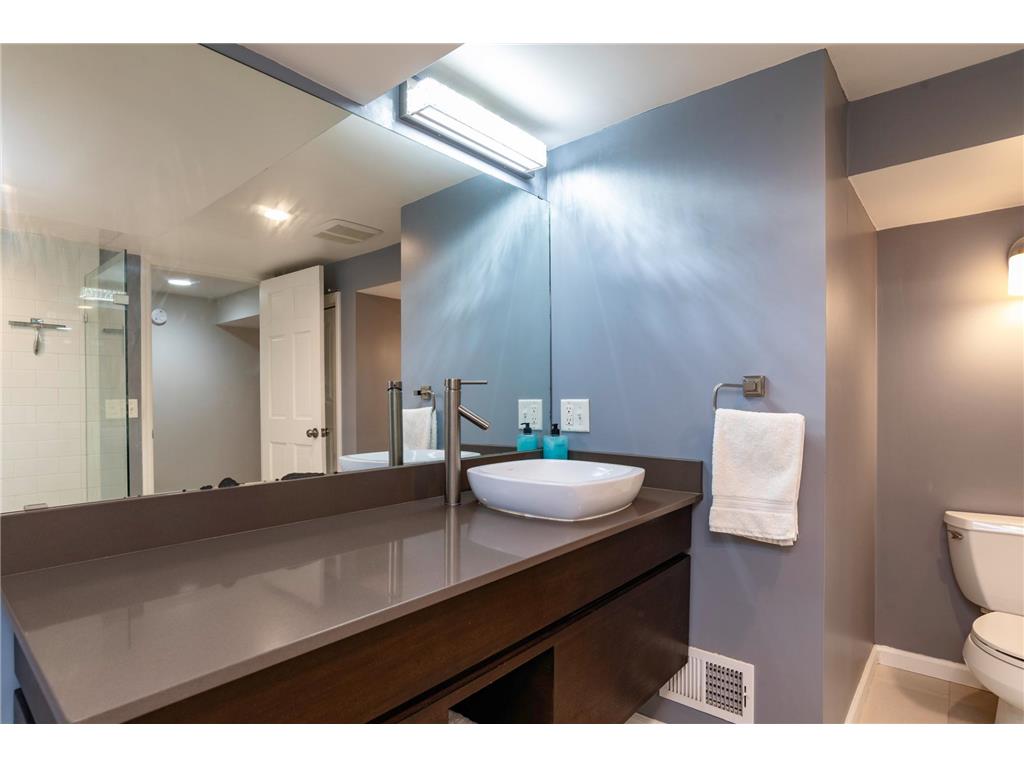 2755 Blackstone Avenue Saint Louis Park MN 55416 7044214 image30