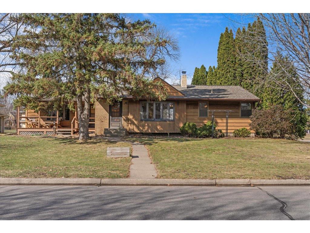 2755 Huron Street Roseville MN 55113 7046610 image1