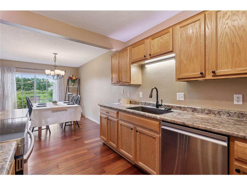 2755 Meadow Brook Drive #F Woodbury MN 55125 6757641 image13