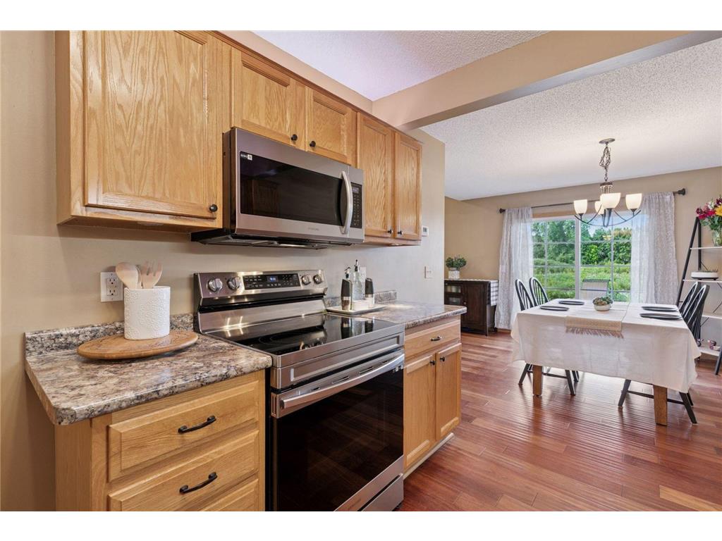 2755 Meadow Brook Drive #F Woodbury MN 55125 6757641 image14