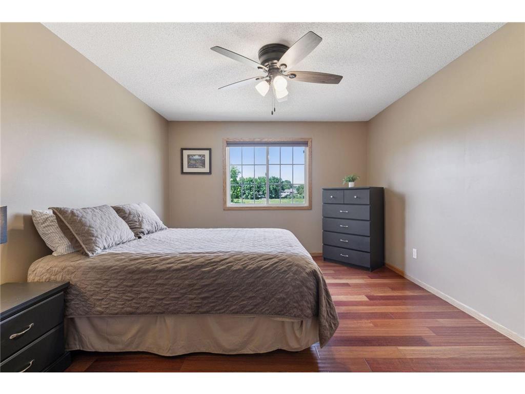 2755 Meadow Brook Drive #F Woodbury MN 55125 6757641 image24