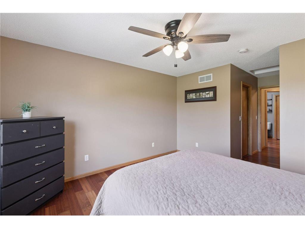 2755 Meadow Brook Drive #F Woodbury MN 55125 6757641 image25