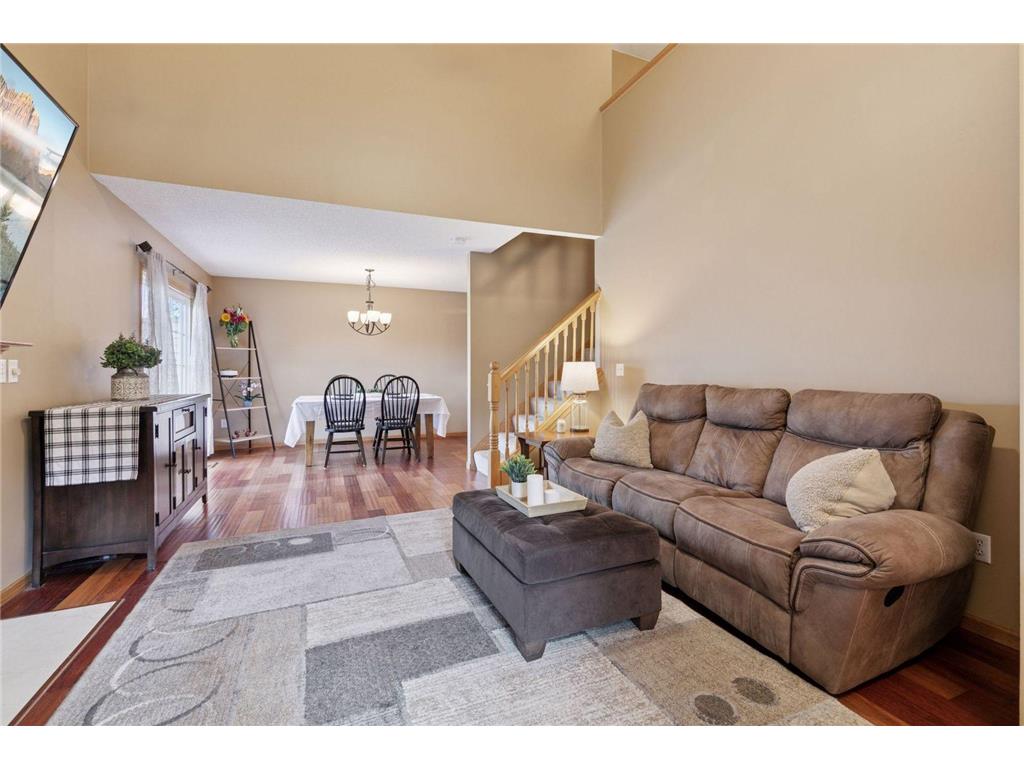 2755 Meadow Brook Drive #F Woodbury MN 55125 6757641 image4