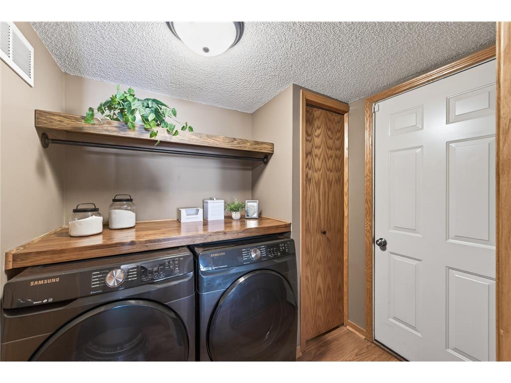 2755 Meadow Brook Drive #F Woodbury MN 55125 7026167 image23