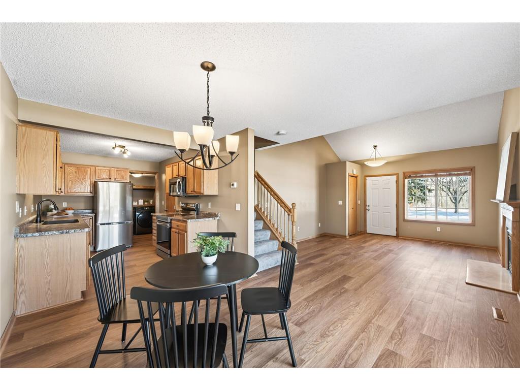 2755 Meadow Brook Drive #F Woodbury MN 55125 7026167 image6