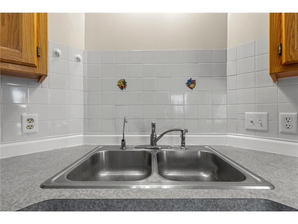 2756 Cutters Grove Circle Anoka MN 55303 7070344 image9