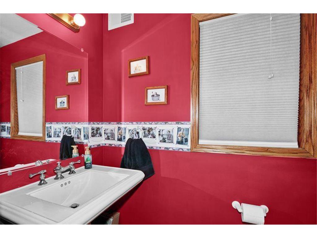 27563 133rd Street NW Zimmerman MN 55398 7060080 image27