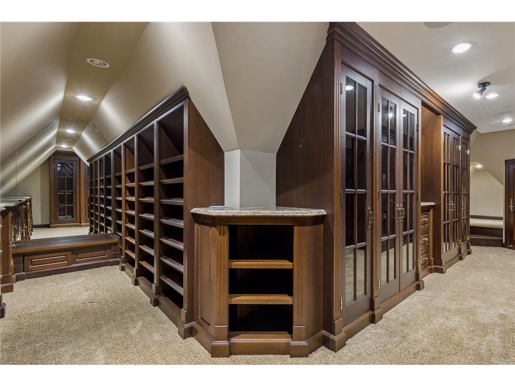 2757 Dean Parkway Minneapolis MN 55416 7023111 image35