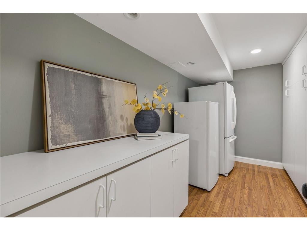 2757 Dean Parkway Minneapolis MN 55416 7023111 image43