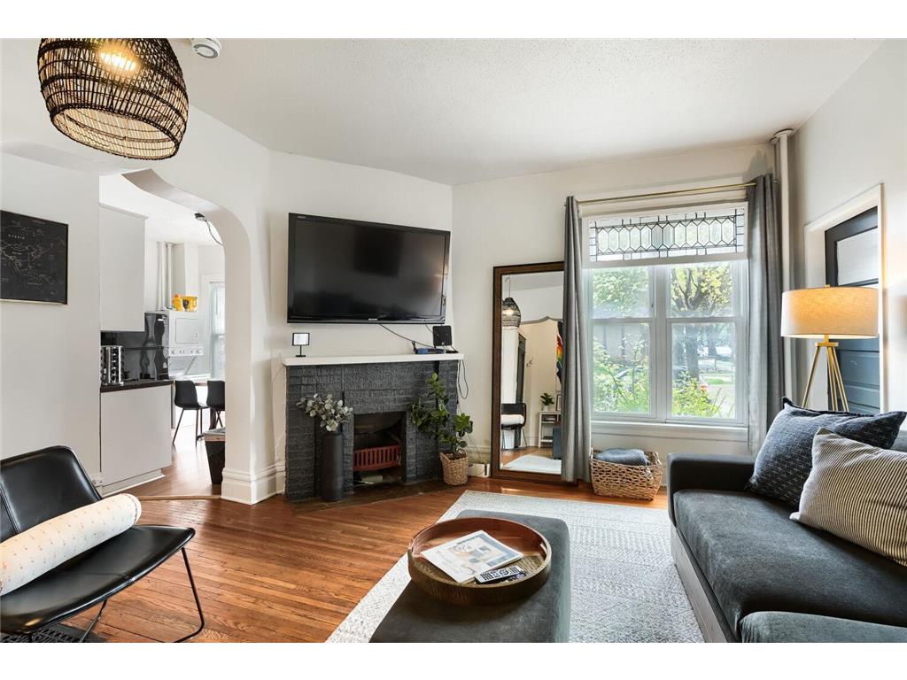 2757 Fremont Avenue S Minneapolis MN 55408 7060719 image24