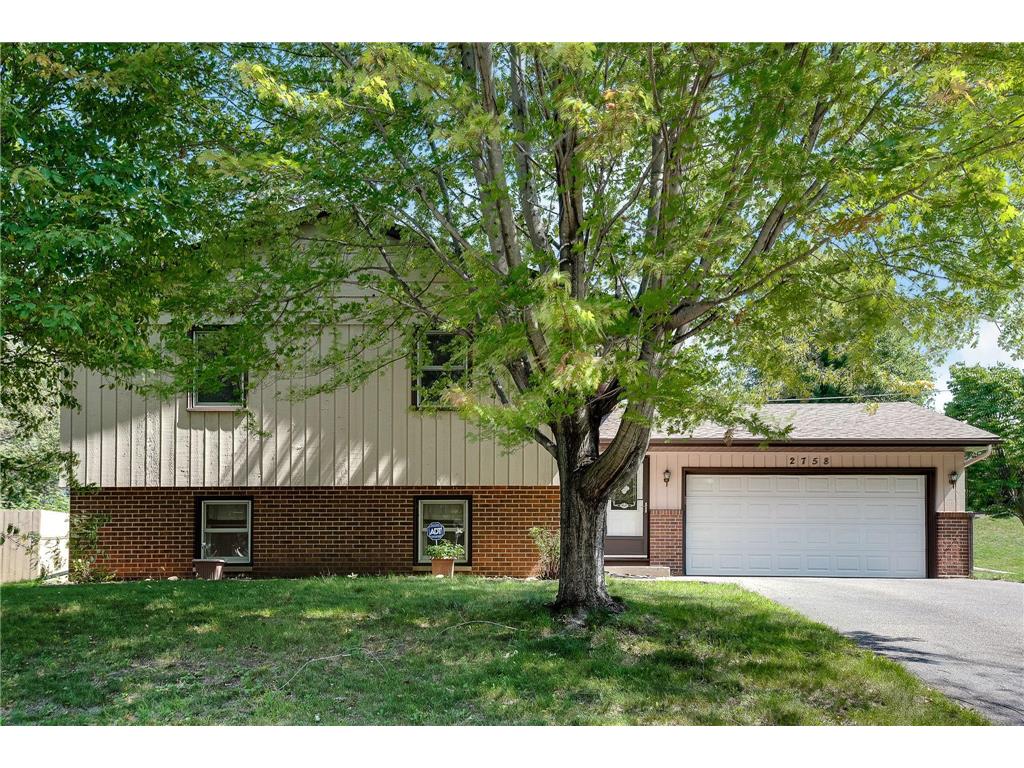 2758 Hilltop Court North Saint Paul MN 55109 6423478 image1