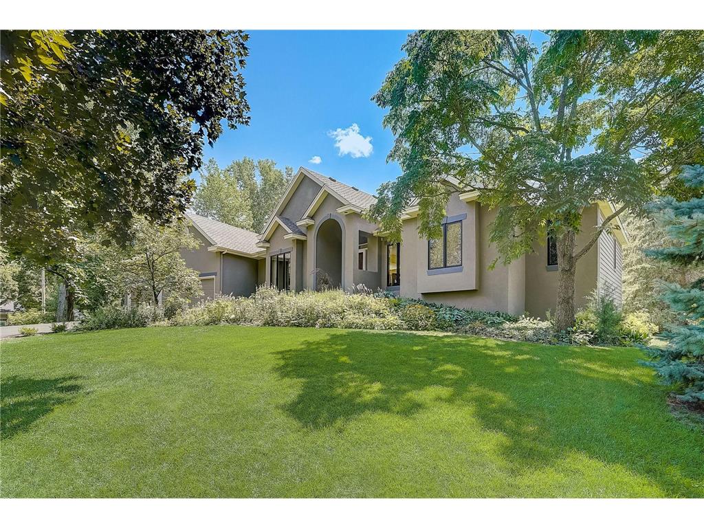 27585 Woodside Road, Shorewood, MN, 55331 | MLS: 6410708 | Edina Realty