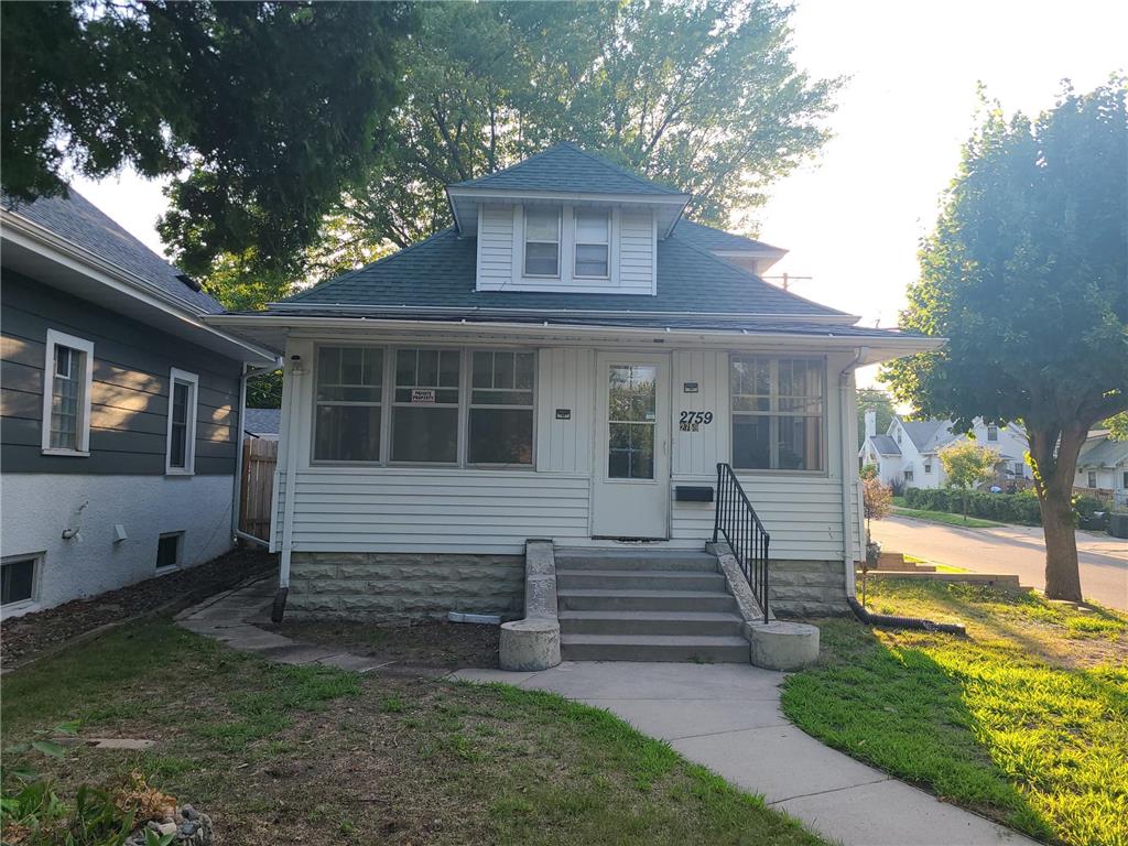2759 Russell Avenue N Minneapolis MN 55411 6416271 image1