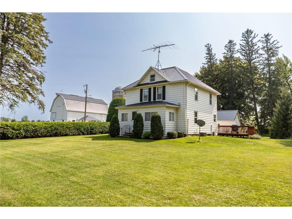 27591 740th Street Hayfield MN 55940 6600460 image1