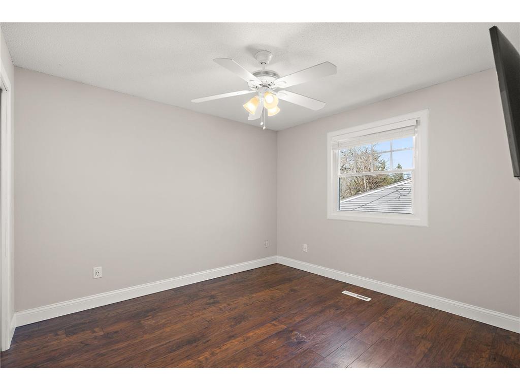 2760 Grove Lane Mound MN 55364 7040028 image14