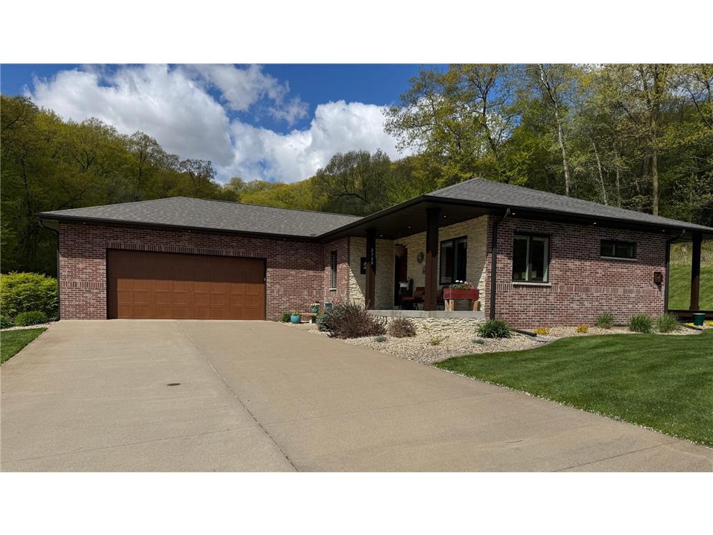 2760 Oakhurst Drive Lake City MN 55041 7048611 image1