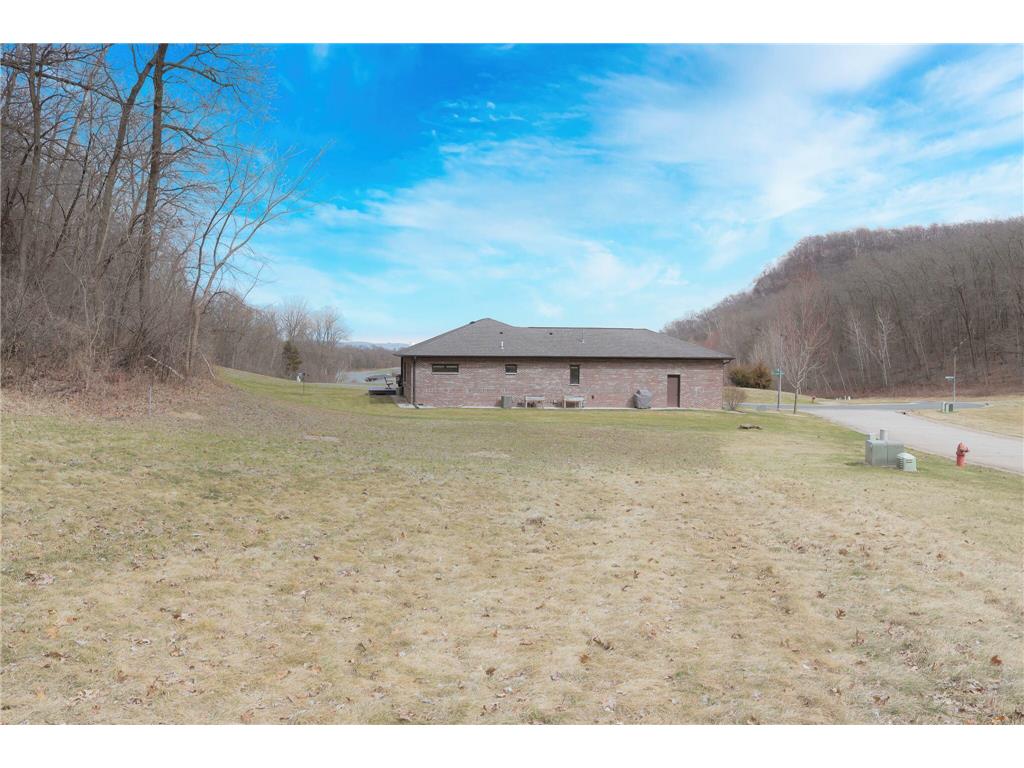 2760 Oakhurst Drive Lake City MN 55041 7048611 image21