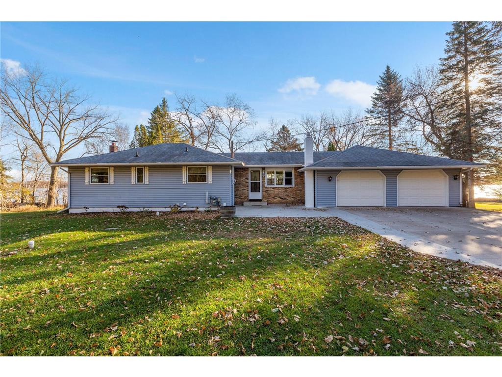 27609 Bay Shore Drive NW, Isanti, MN 55040 MLS 6304904 Edina Realty