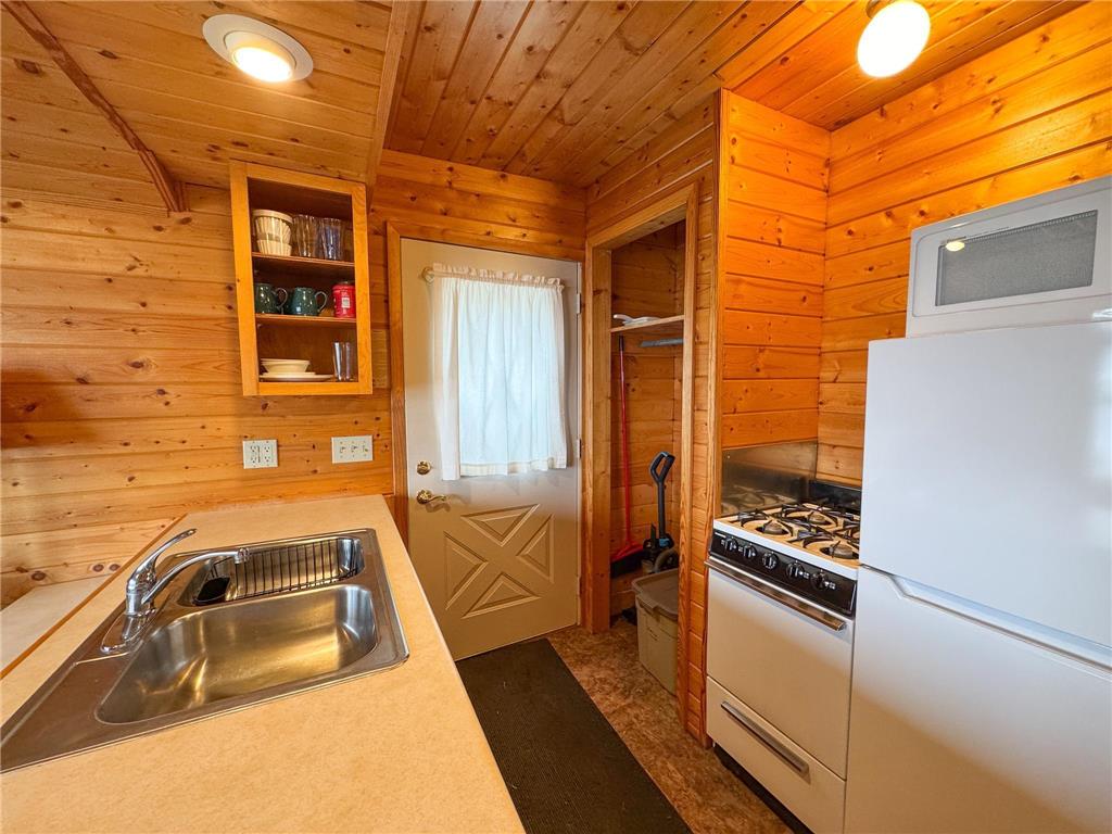 27621 Co Hwy 83 #1 Battle Lake MN 56515 - Deer Lake 6721863 image4