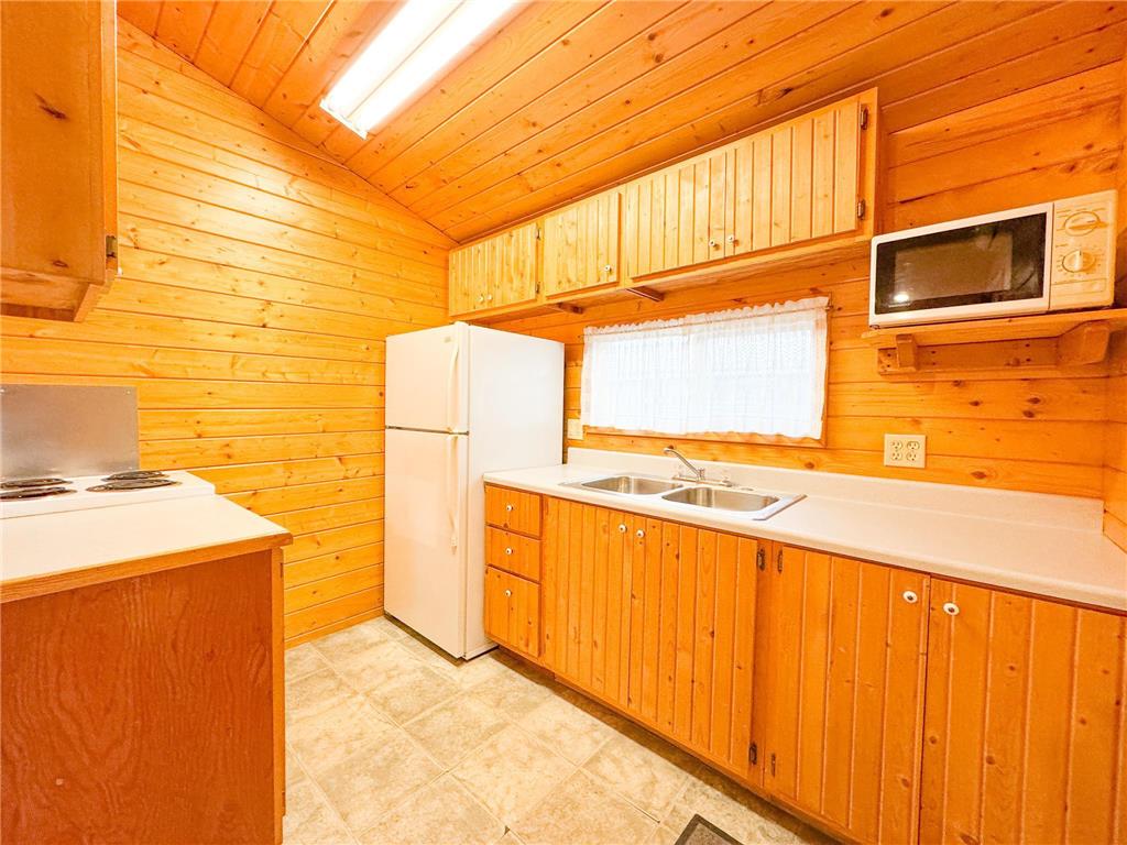 27621 Co Hwy 83 #5 Battle Lake MN 56515 - Deer Lake 6722005 image4